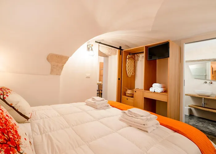 Guesthost - Casita 32